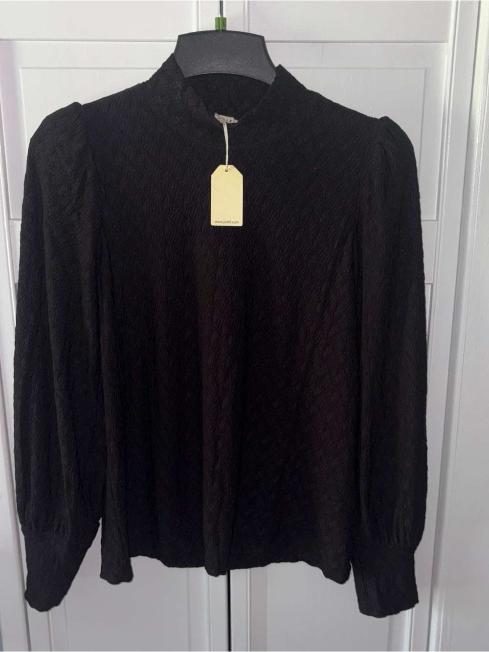 JODIFL Black Textured Long-Sleeve Blouse
